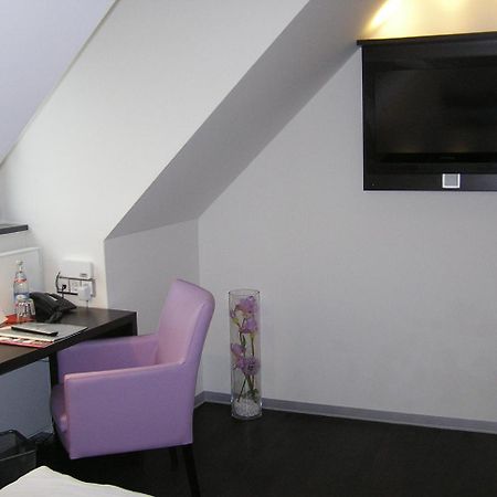 Hotel Zur Promenade Donauwörth Buitenkant foto
